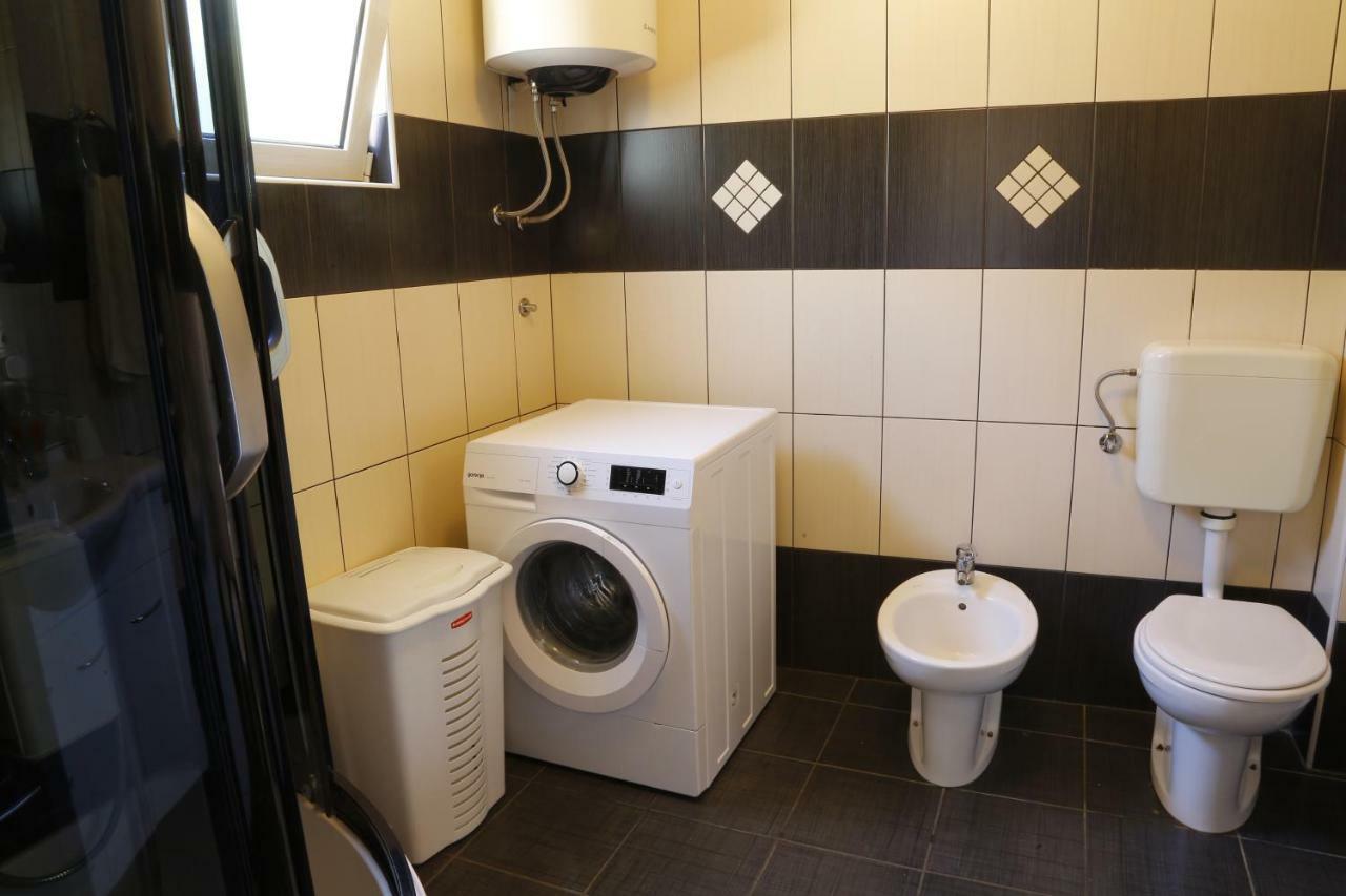 Niksa Apartment Rijeka Bagian luar foto